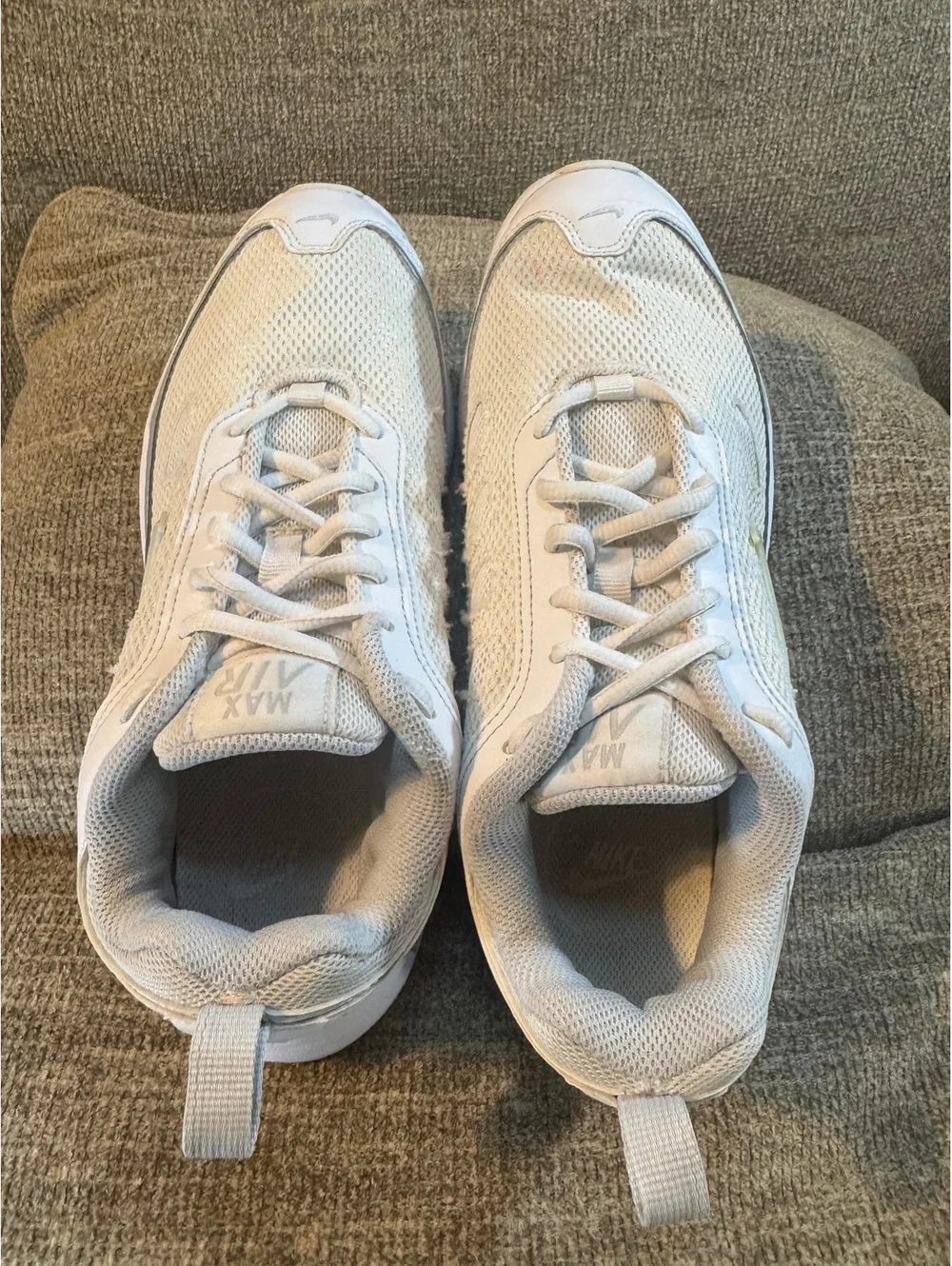 Nike Air Max AP White Pure Platinum Metallic Silver Sneakers Women's Size 9